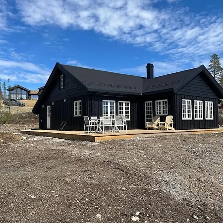 New Cabin With Mountain And Trailbiking And Ski In Ski Out Right Outside The Door *